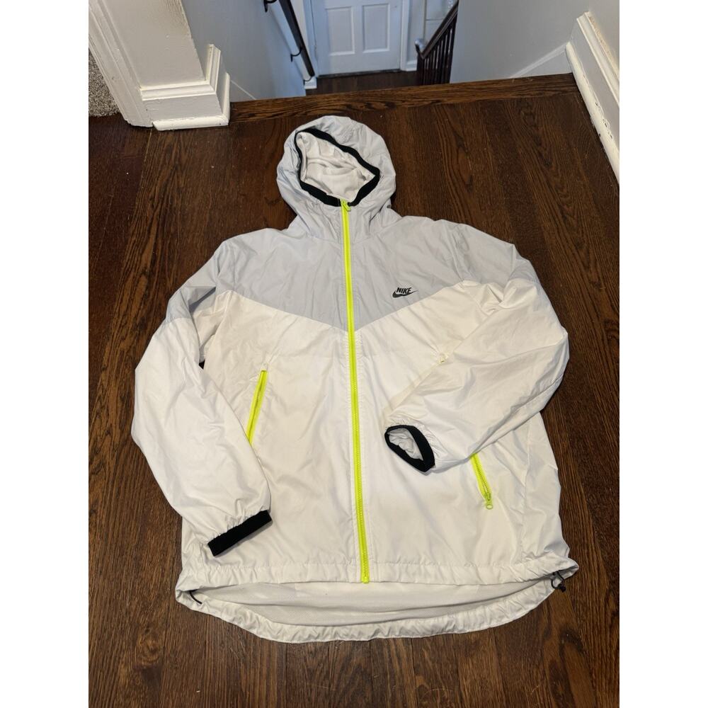 Nike Windrunner Jacket size Large white/neon 917809-043